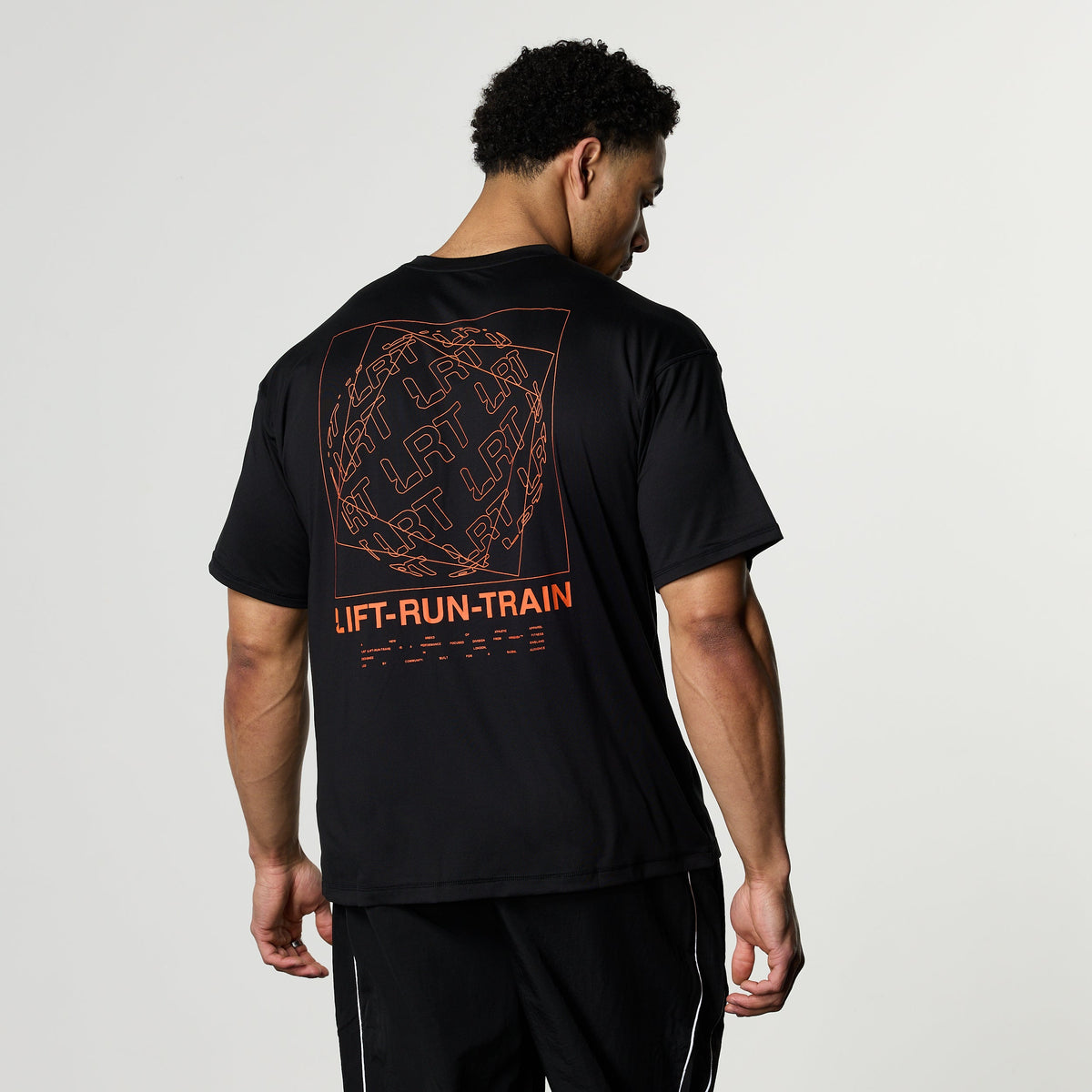 LRT SPHERE OVERSIZED PERFORMANCE T SHIRT