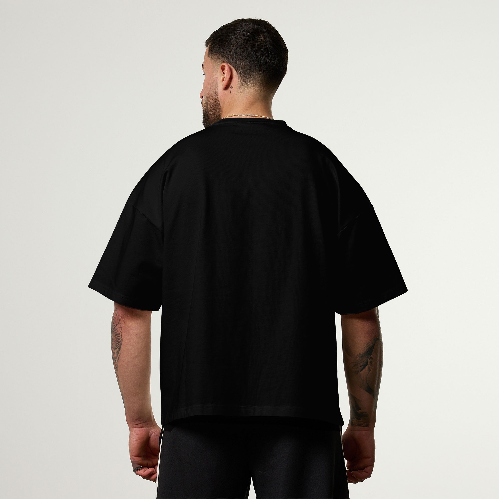 Vanquish Off Season Black Oversized Boxy Pocket T Shirt