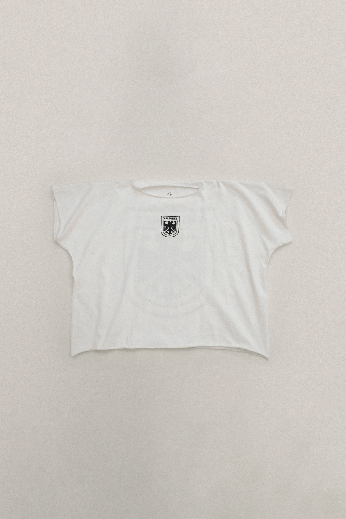 VULTURES SHORTSLEEVE